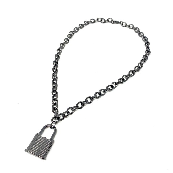 New Free People Black Silver Chain Lock Necklace - Picture 2 of 5